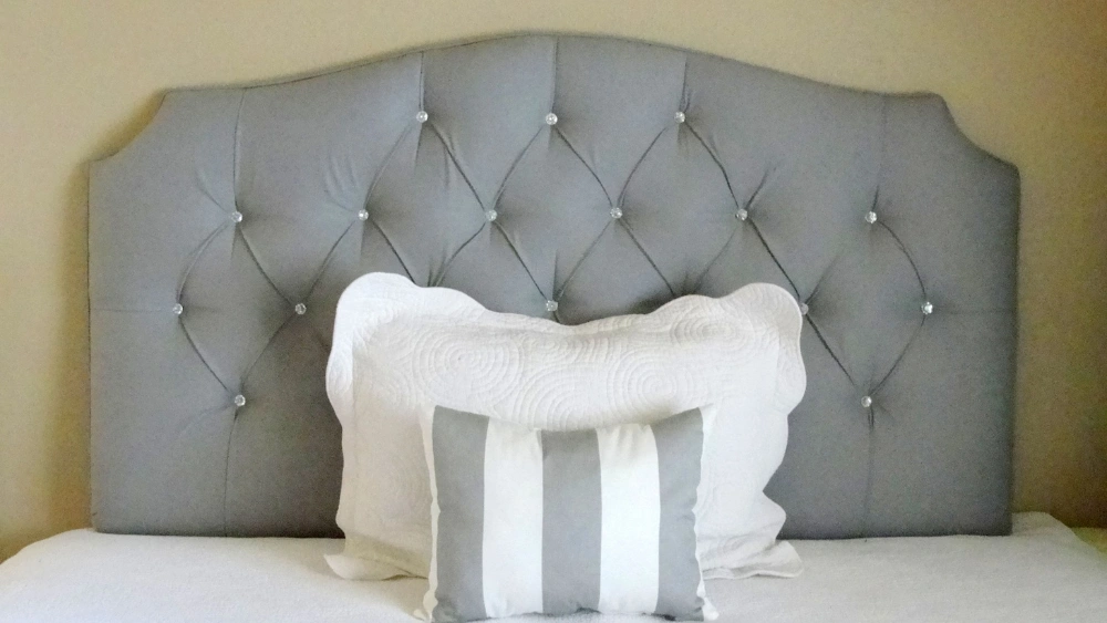 How to Mount Headboard to Wall: Easy Steps for a Secure Fit