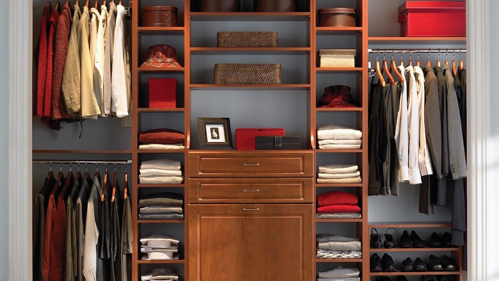 How to Build a Wardrobe for a Man: Essential Tips for Style Success