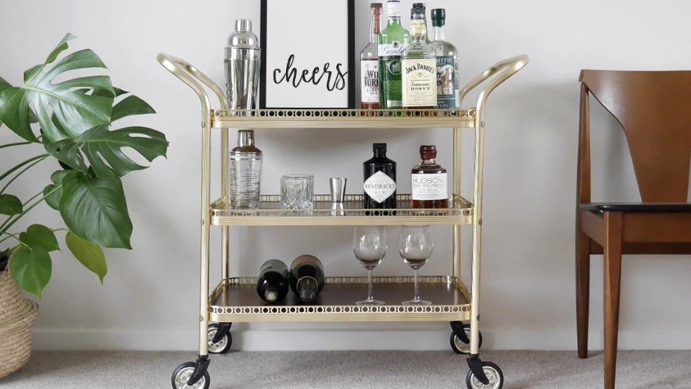 How to Create an Amazing Bar Cart: Stunning Ideas for Your Space