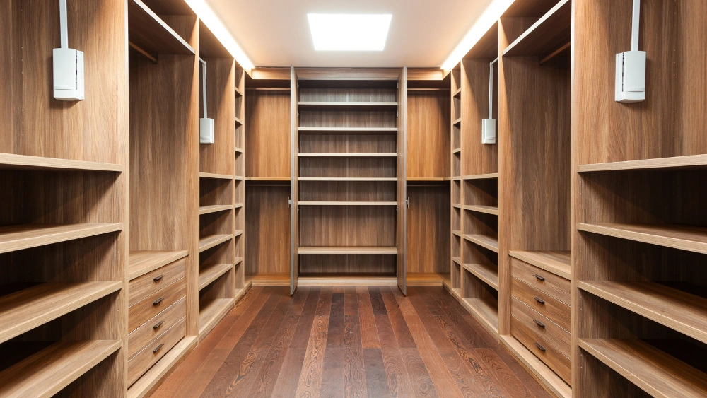 How to Build Wooden Closet System: Easy Steps for Stunning Storage