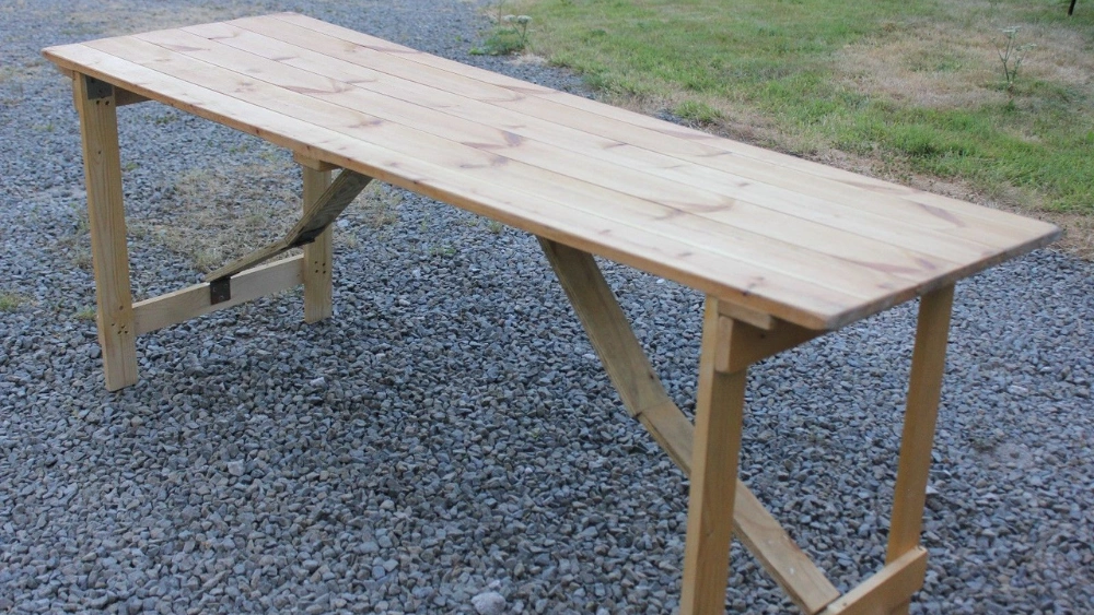How Tall is a Folding Table: Essential Size Guide for Buyers